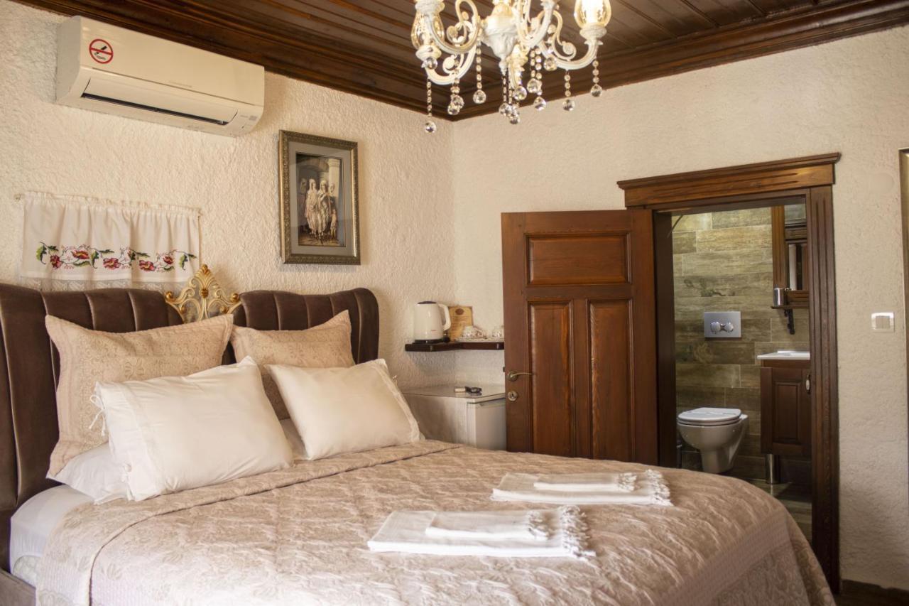 Villa Teos Otel Измир Екстериор снимка