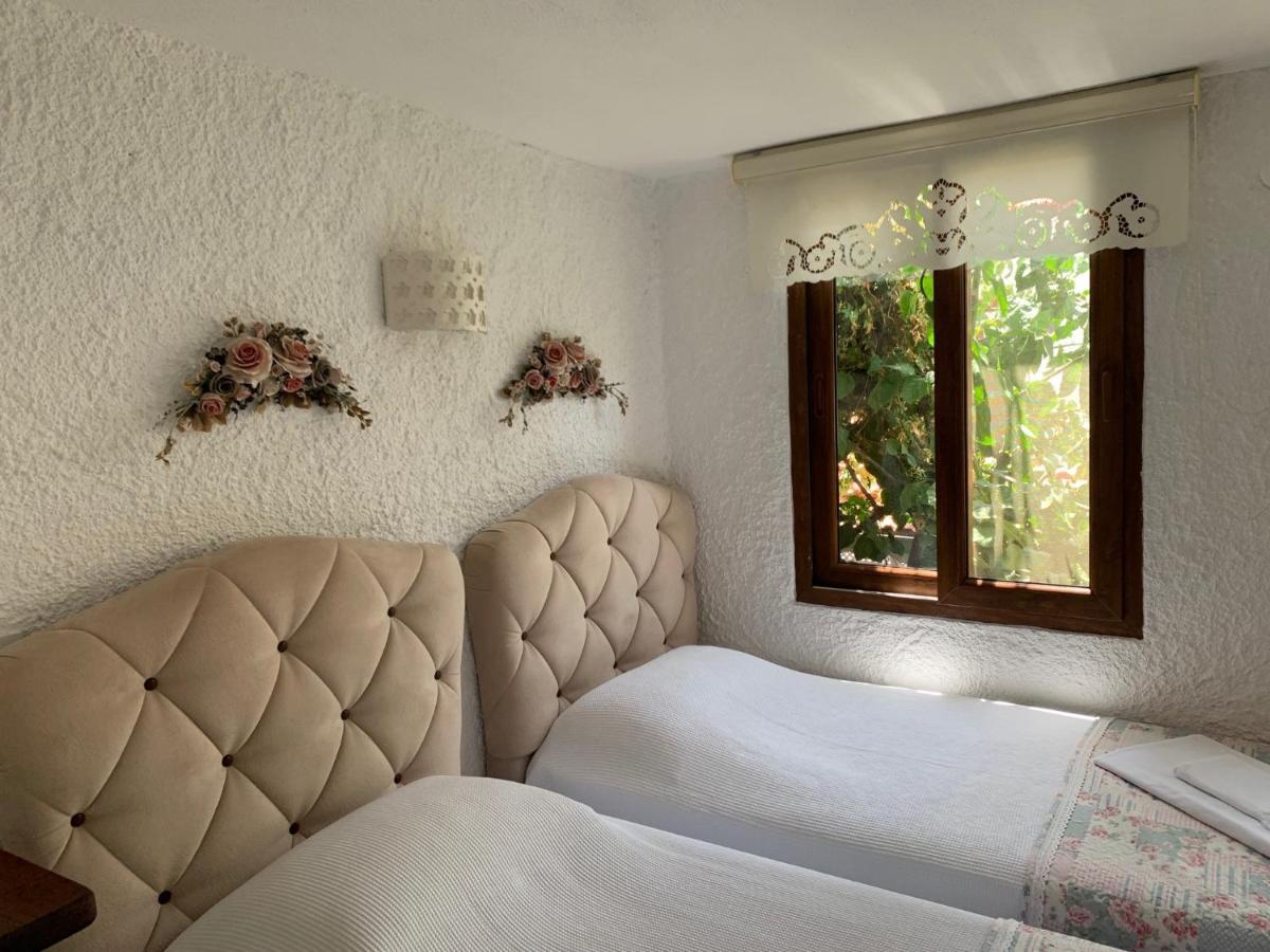Villa Teos Otel Измир Екстериор снимка